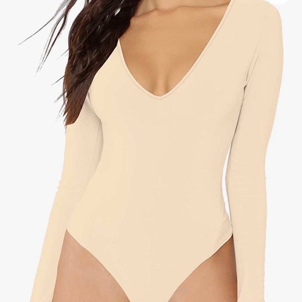 Free People Intimately Deep V Long Sleeve Bodysuit in “Foggy Wheat” snap size LG - Picture 3 of 9